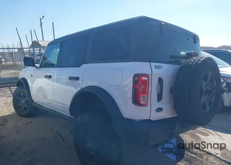 2024 Ford Bronco Black Diamond z USA, uszkodzony, nr VIN 1FMDE1BH9RLB03372